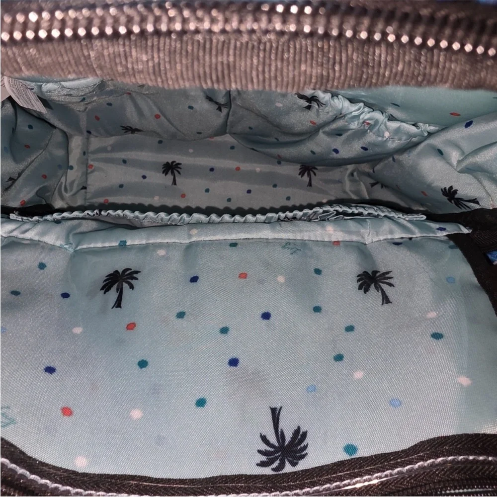 SET OF Lug Hatchback and Rodeo Set.  EUC “Resort Tropics”